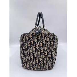 Men's Louis Vuitton Bags from C$683