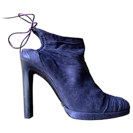 Desert Holly Western Boot in 2023  Louis vuitton shoes heels, Louis vuitton  shoes, Desert boots