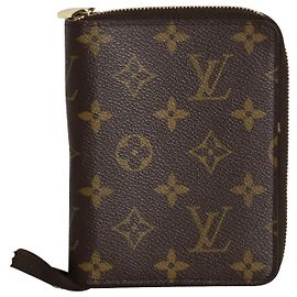 Louis Vuitton Monogram Zip Passport Holder Wallet in Brown Coated Canvas Brown