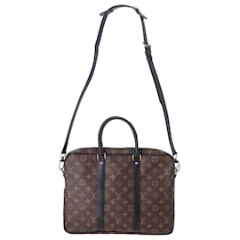 Bolso de hombro utilitario con monograma Louis Vuitton- Body Logic