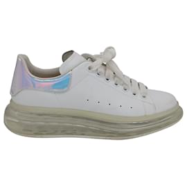 Alexander Mcqueen-Alexander McQueen Larry Clear Sole Iridescent Oversized Sneakers in White Calfskin Leather-White