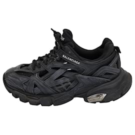 Balenciaga-Balenciaga Track. 2 Sneakers in Black Polyurethane-Black