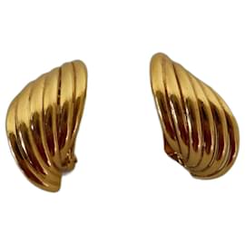 Céline-Earrings-Gold hardware