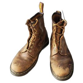 Dr. Martens bottes Marron