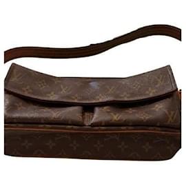 Louis Vuitton-Viva Cité leather bag-Brown