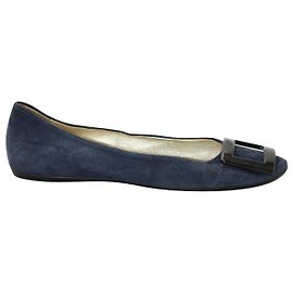 Roger Vivier Gommette Ballet Flats in Navy Blue Suede Blue