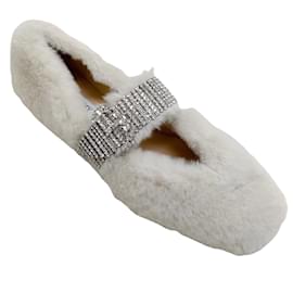 Jimmy Choo-Jimmy Choo Latte - Chaussures plates Krista en fausse fourrure avec ornements en cristal-Blanc