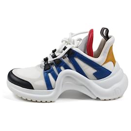 Louis Vuitton Run 55 Sneaker IVORY. Size 38.0