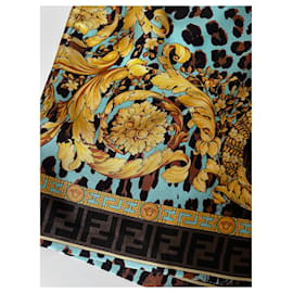 Versace-Pantaloncini in seta Fendace-Multicolore