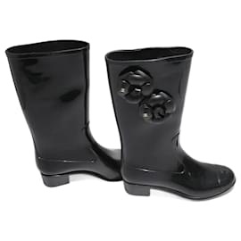 chanel rain boot 40 US 9 Cap Toe CC Logo Black White Check Cambon Authentic  Used