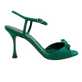 Manolo Blahnik-Manolo Blahnik Green Leather Pertinaxa Bow Front Sandals-Green