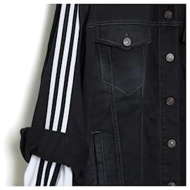 Balenciaga-X Adidas übergroße Jeansjacke und Drei-Streifen-Top-Schwarz
