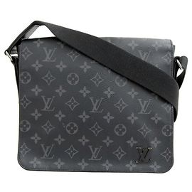 Quartier Louis Vuitton Noir