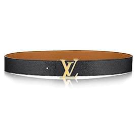 Louis Vuitton Cinturones Negro Cuero ref.49650 - Joli Closet
