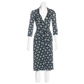 Diane Von Furstenberg Vestido envolvente de seda DvF Rev Duenne - vintage Multicor