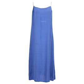 Reformation-Reformation Dover Crepe Midi Dress in Blue Viscose-Blue
