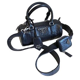Borsa Barrel Prada in pelle nera Nero