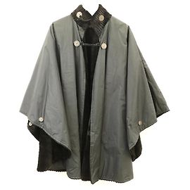 Fendissime Wende-Cape-Poncho Schwarz Grau