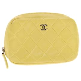 Chanel-CHANEL Bolsa Matelassê Pele De Cordeiro Amarelo CC Auth 50441-Amarelo