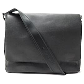Sacoche Louis Vuitton Trio Messenger : Le magnifique sac pour homme - Sacs  de voyage