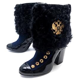 Chanel-CHANEL SHOES PARIS-MOSCOW ANKLE BOOTS 38.5 PATENT LEATHER & FUR BOOTS-Blue