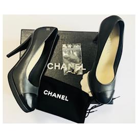 Chanel-Tacones de plataforma-Negro,Gris antracita