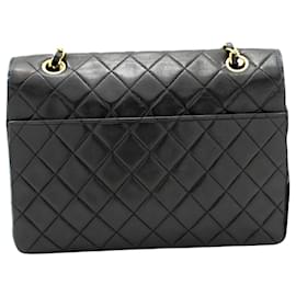 Chanel-Chanel Meia Lua-Preto