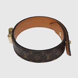 Shop Louis Vuitton 2022 SS Crazy in lock bracelet (M00376) by