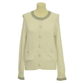 Chanel-Marfil/Cárdigan tipo suéter con botones esmaltados y ribete gris-Otro