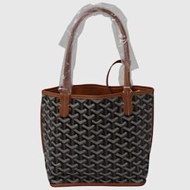 Goyard Sac cabas blanc Chevron St Louis PM avec pochette Cuir ref.683800 -  Joli Closet