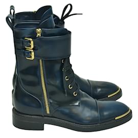 Louis Vuitton Monogram Star Trail Ankle Boots Multiple colors ref.856788 -  Joli Closet