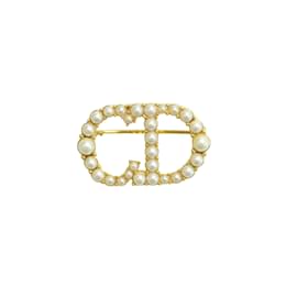 Christian Dior-Gold/White CD Faux Pearl Brooch Pin-Golden