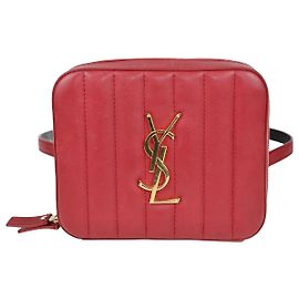 Saint Laurent Bolsa Vicky acolchoada vertical vermelha Vermelho