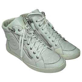 Chanel-White Leather CC High Top Sneakers-White