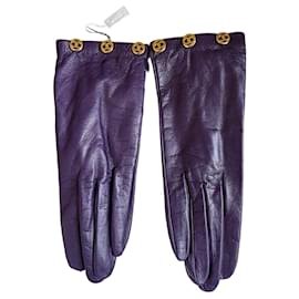 Chanel-Gloves-Purple