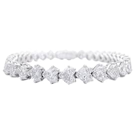 Autre Marque-Dubail Paris bracelet, diamonds hearts, platinum.-Other