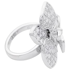 Cartier-Cartier ring, "Caress of Orchids", WHITE GOLD, diamants.-Other