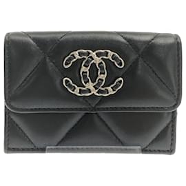 AUTHENTIC CHANEL CAMBON LINE COCO MARK ROUND ZIPPER WALLET PURSE (USED)