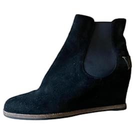 Fendi-Ankle Boots-Black