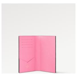 Louis Vuitton Colgante para bolso LV Illustre nuevo Rosa Cuero ref.510252 -  Joli Closet