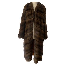 Milady Coats, Outerwear Light brown
