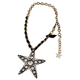Collier Lanvin/brooch Doré