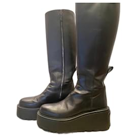 Valentino-Boots-Black