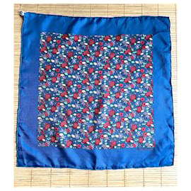 Hermès-Bufanda de seda Hermès con carré-Multicolor