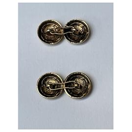 Chanel-Pair of cufflinks in aged gold metal with Chanel logo-Gold hardware