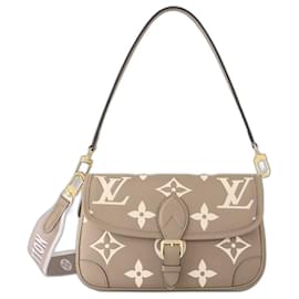 Louis Vuitton-LV Diane leather new-Beige