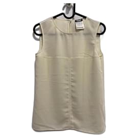 Chanel-Blusa senza maniche Chanel-Beige