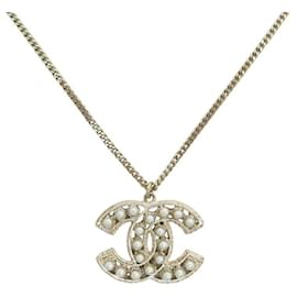 Chanel-NEUF COLLIER CHANEL LOGO CC ET PERLES 40/60 METAL DORE GOLDEN NECKLACE-Doré