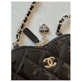 Chanel-Chanel heart mini bags-Black,White