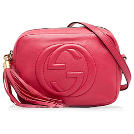 Sold at Auction: GUCCI SAC en toile siglée et cuir rouge, garnitures en  métal doré 25 x 16 x 5 cm BAG in signature canvas and red leather